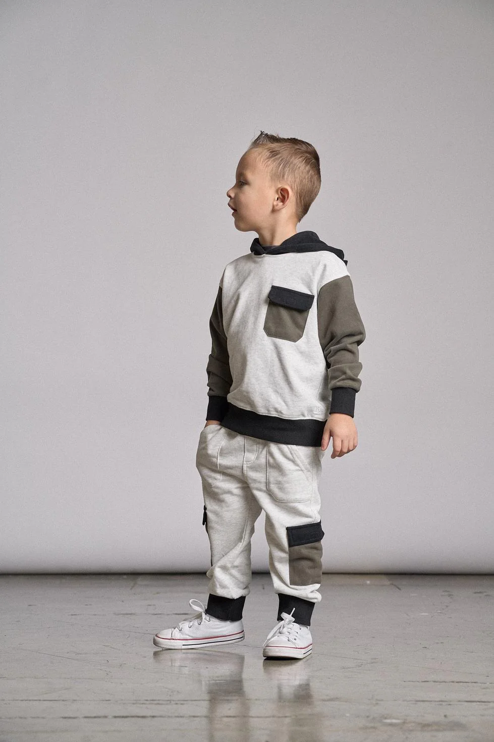 Color Block Hoodie - Image 3